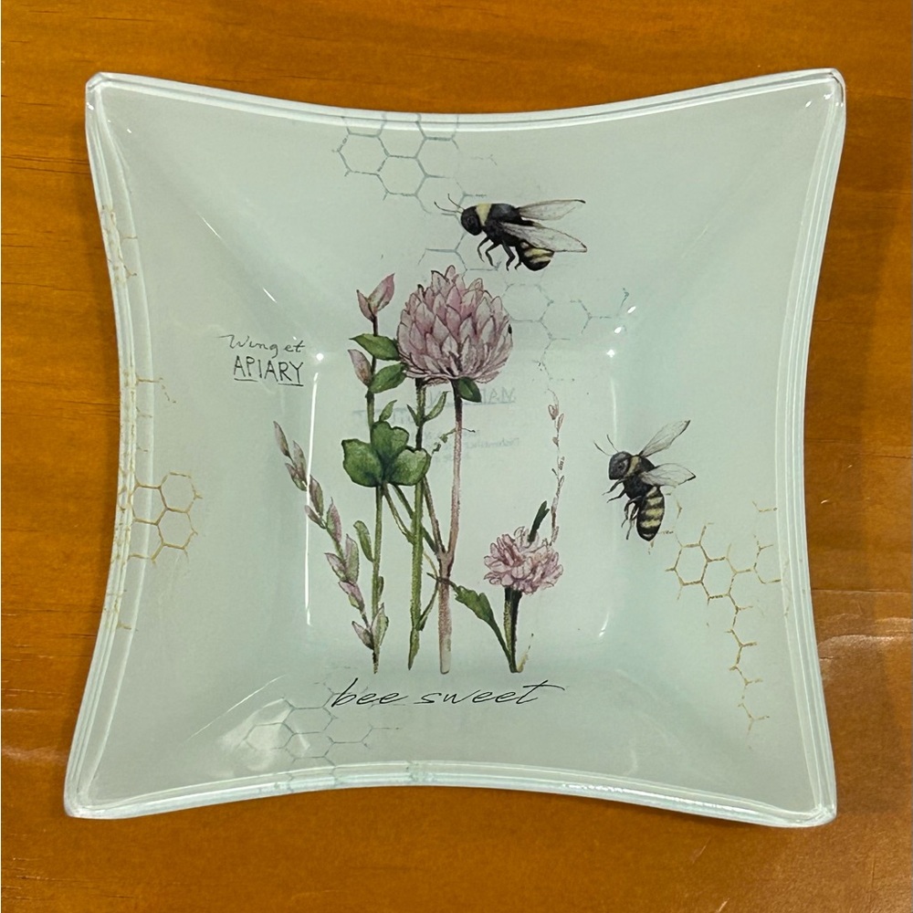 Madison Studio Glass Trinket Dish Bee Sweet Apiary Flowers Bumble Bees